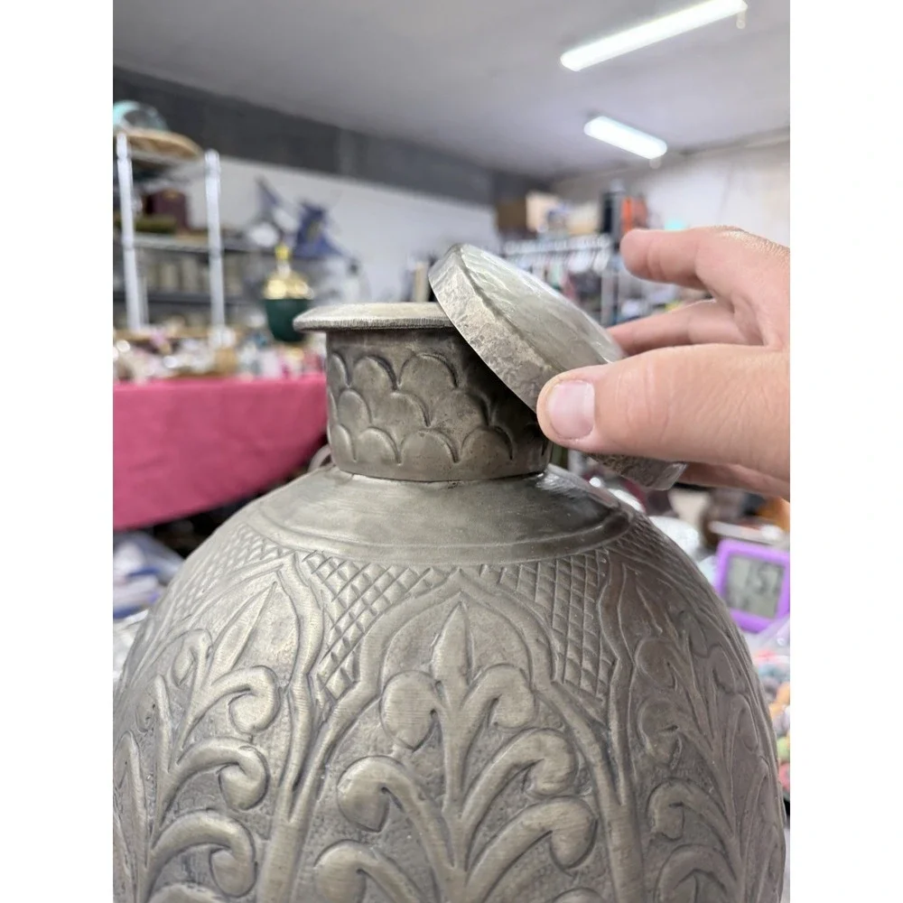 Vintage Hammered Engraved Repousse Copper Silver Indian Middle East Vase‎ Urn